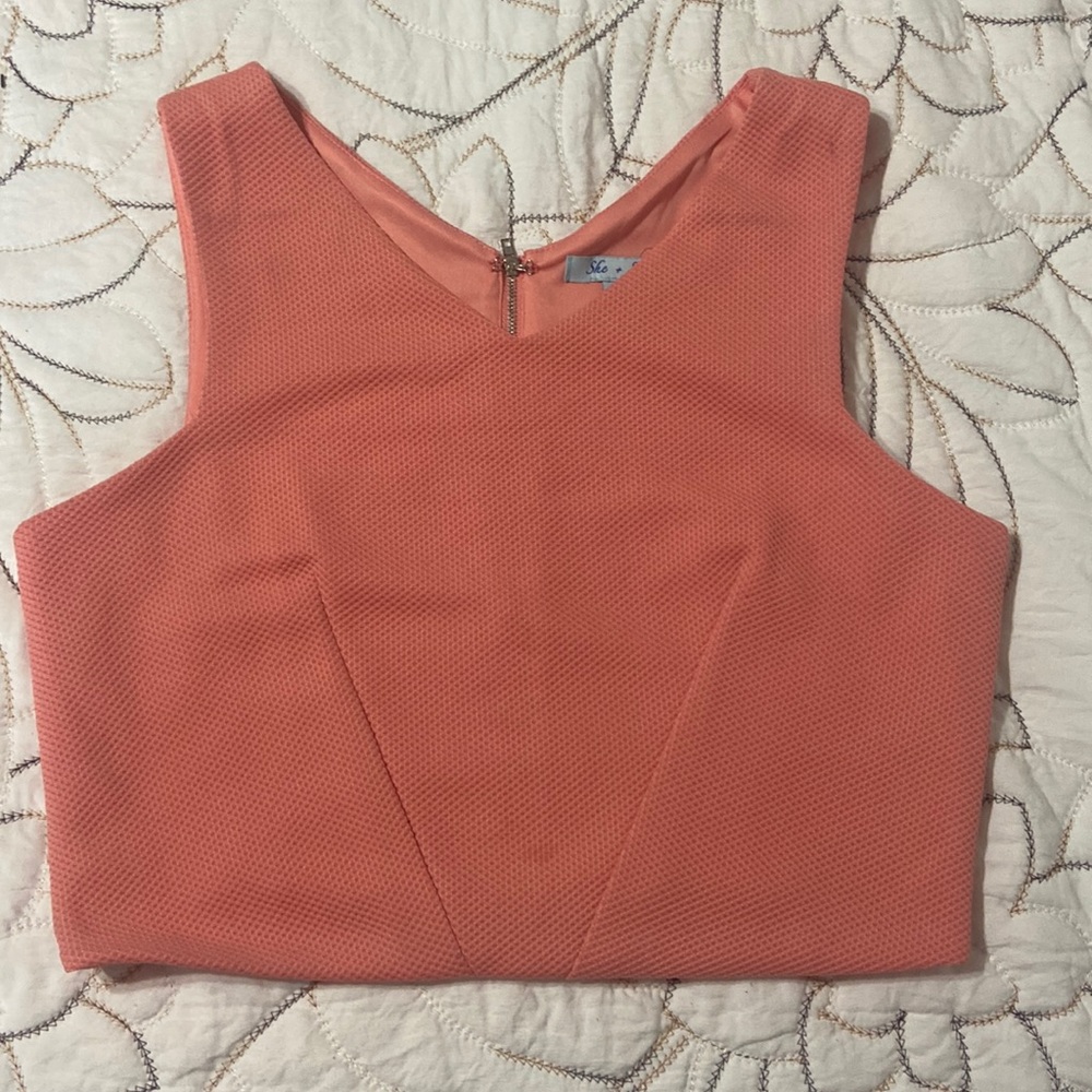 She and Sky, size large, peach women’s shirt